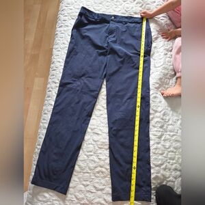 Lululemon Athletica Men's ABC WARPSTREAM 5 Pockets Navy Pants